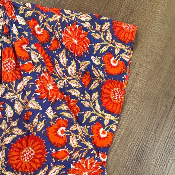 Velvet by Graham & Spencer Floral Blouse - Navy and Coral - Picture 7 of 14